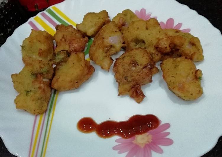 Moong Dal and onion Fritters