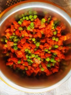 गाजर मटर की सब्जी (Gajar matar ki sabzi recipe in hindi) रेसिपी मुख्य फोटो