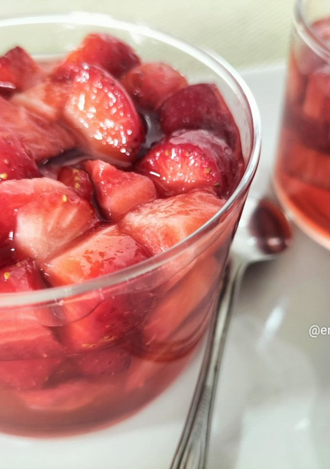 Una foto de Fresas con sirope de vinagre de manzana