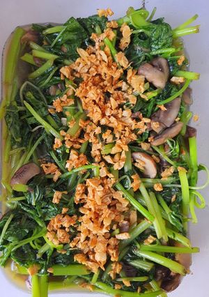 Foto resep Bayam Tumis Bawang Putih