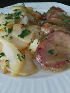 Una foto de Solomillo de cerdo con salsa de piña