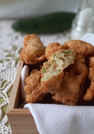 Foto di Frittelle salate con fiori di zucchina