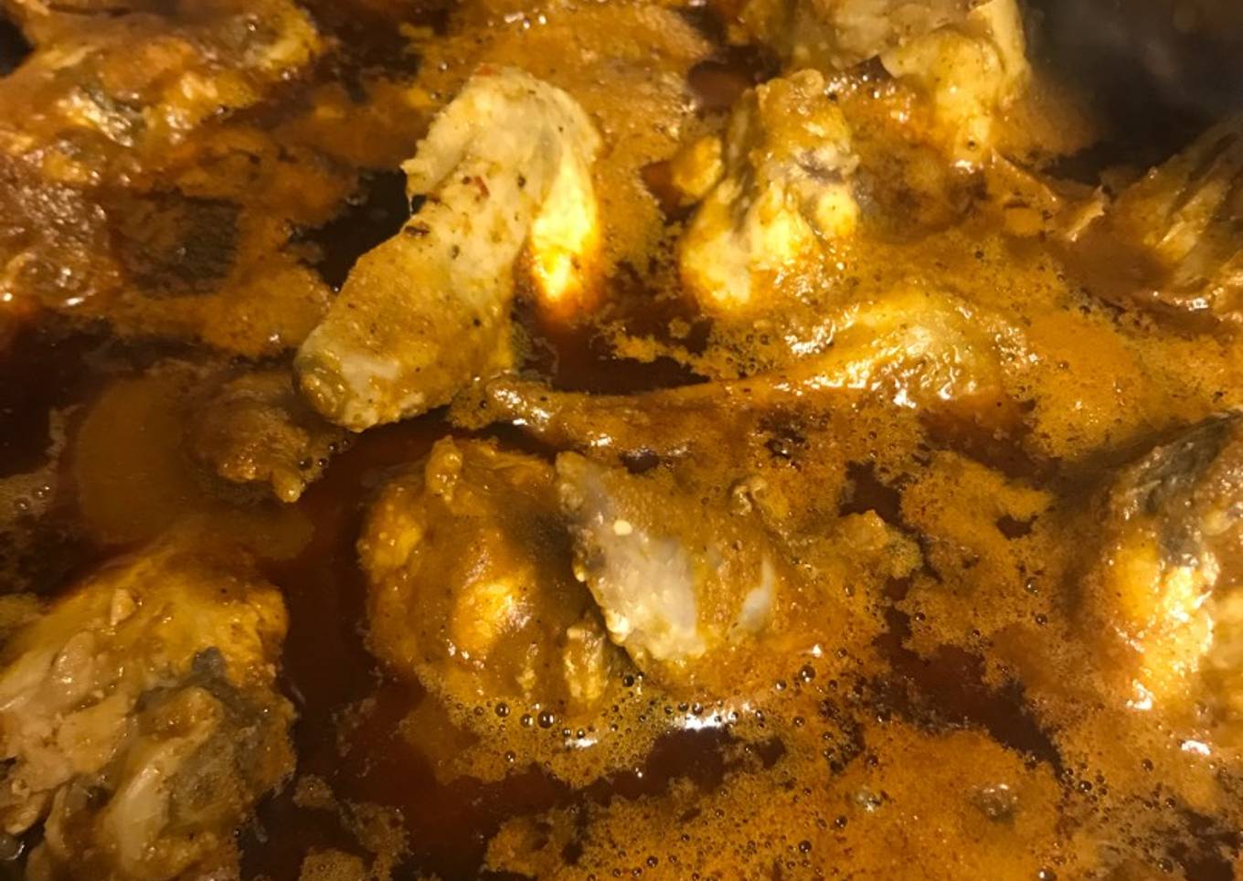 Alitas de pollo estilo mole