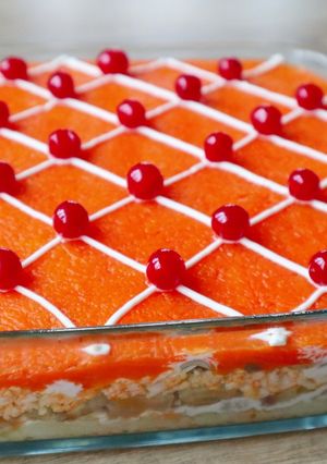Фото Вкуснейший салат на новогодний стол.