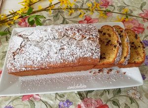 Foto di Plumcake allo yogurt greco e gocce di cioccolato 🍫senza burro!