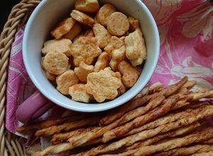 صورة لوصفة بسكويت 🍪 مالح مع الجبنة ☺😋