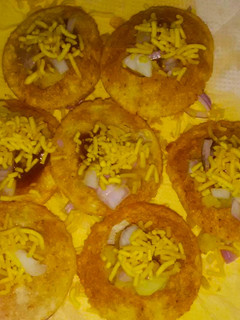 பானி பூரி செய்முறை முக்கிய புகைப்படம்