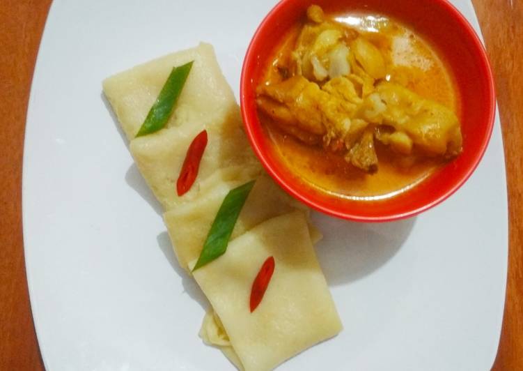 Roti Jala Kuah Kari