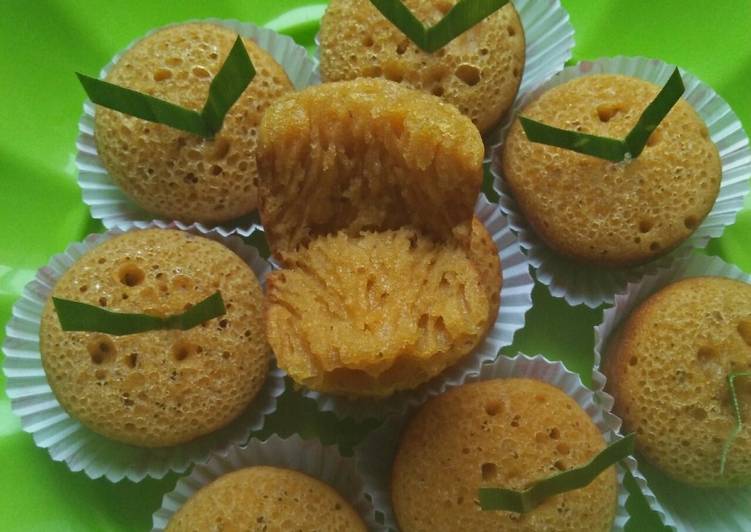 Bolu karamel mini tanpa oven tanpa mikser