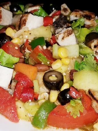 Easy Way Prepare Mike&#39;s Mexican Grilled Chicken Salad the Delicious Makes you drool