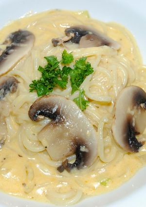 Foto de Spaghetti ao Molho Cremoso de Cogumelos