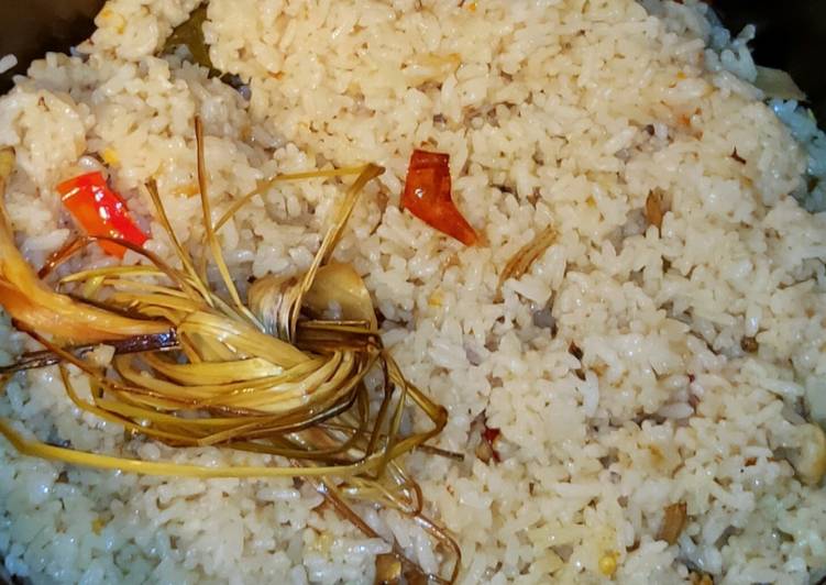 Resep Nasi liwet magic com / rice cooker yang Enak