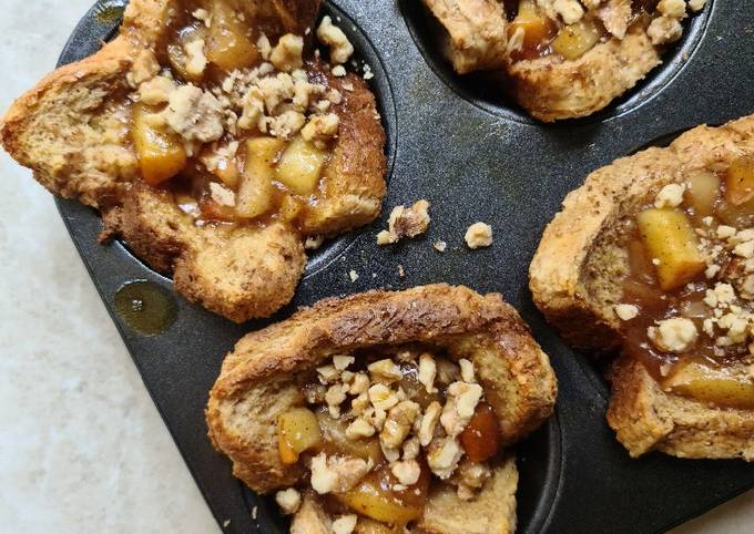 Apple pie french toast