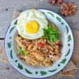 Nasi Goreng Baceman Bawang