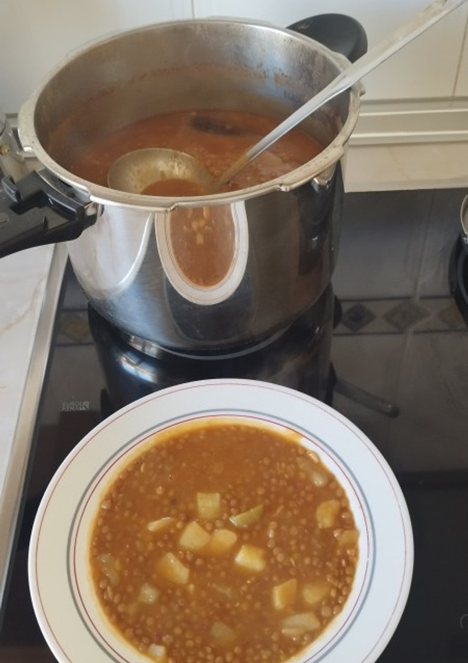 Una foto de Lentejas "de la Abuela"