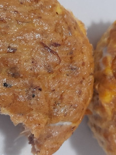 Una foto de Muffin de atún keto