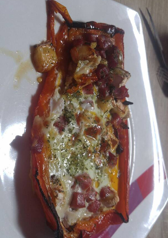 Una foto de Pimiento con huevo al horno