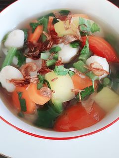Foto resep Sup Sayuran Bakso Ikan