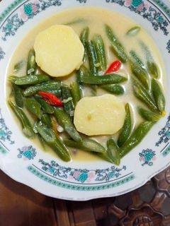 Foto resep Gulai putih kentang-buncis
