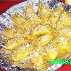 A picture of Gujiya.