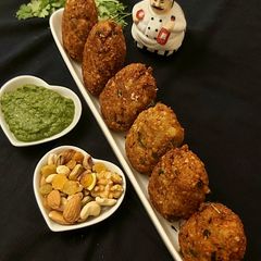 A picture of Dry Fruits Cutlets.