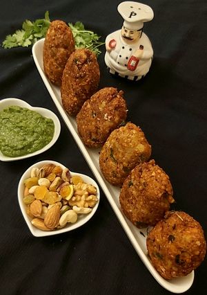 A picture of Dry Fruits Cutlets.