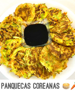 Una foto de Panquecas coreanas de vegetales