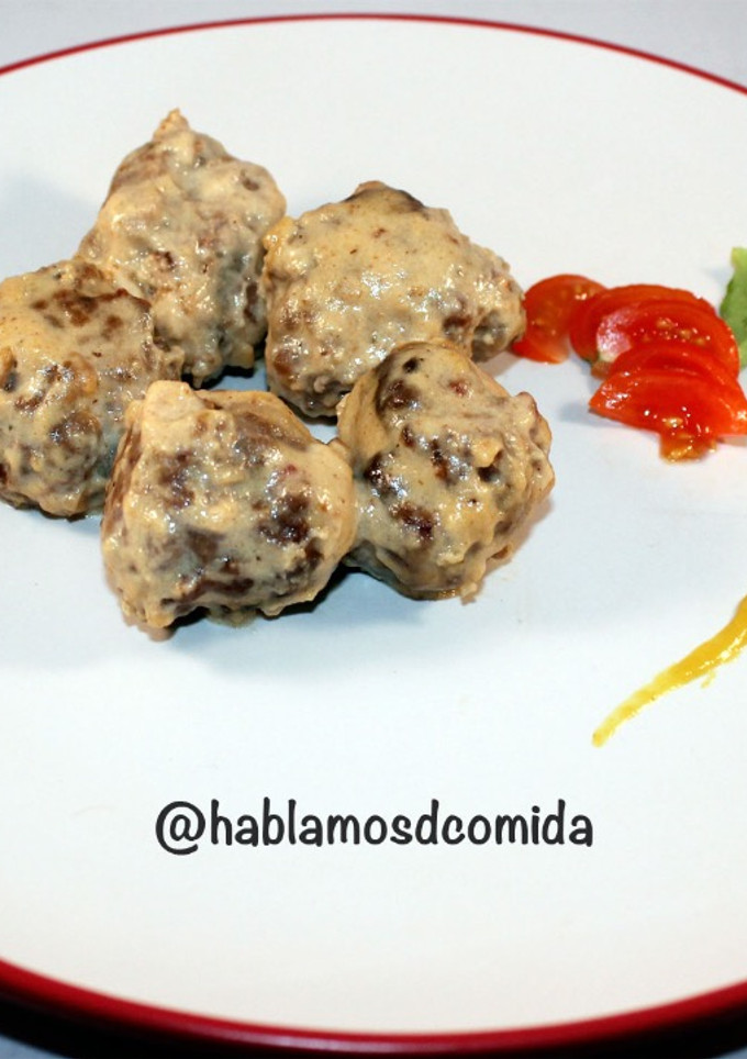 Una foto de Albóndigas a la carbonara
