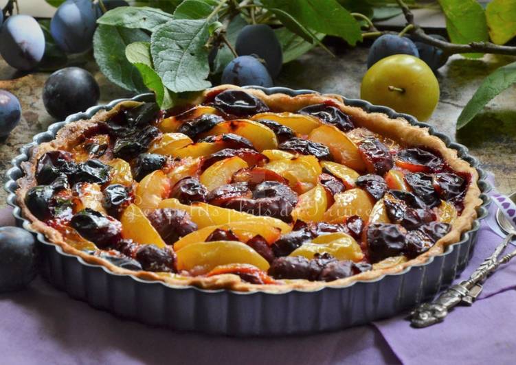 La Recette Pas à Pas Tarte bicolore aux 2 prunes