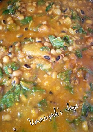 A picture of Sweet potato and beans porridge.
