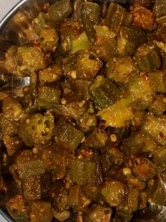 मसाला भिंडी (masala bhindi recipe in Hindi) रेसिपी मुख्य फोटो