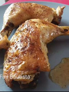 Una foto de Pollo al vino blanco