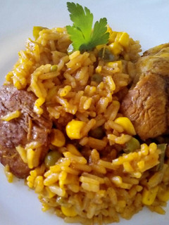 Una foto de Arroz con pollo