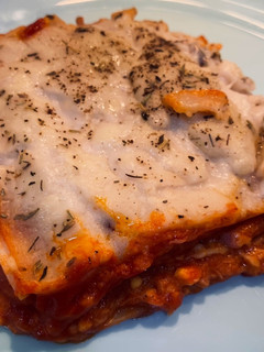 Una foto de Lasaña de atún con bacon