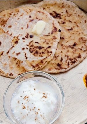 પનીર મસાલા પરાઠા(paneer masala Paratha recipe in Gujarati) રેસીપી મુખ્ય ફોટો