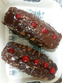 Una foto de Budín navideño con frutas secas e higo negro y pasas sultanas al rhum