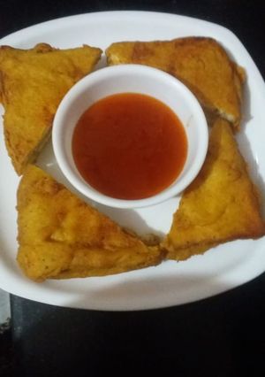 A picture of Bread pakora.