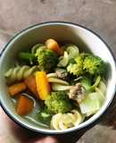 Nui hầm bò rau củ