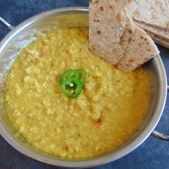 A picture of Lentil Dahl with Wholemeal Chapattis.