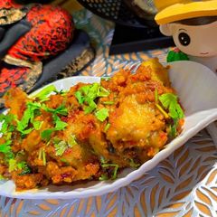 A picture of Stuffed Bitter Gourd.