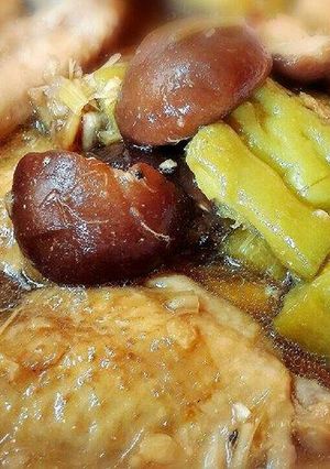 รูปของ ไก่ตุ๋นมะระเห็ดหอม