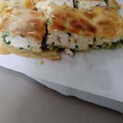 A picture of Martabak tahu.