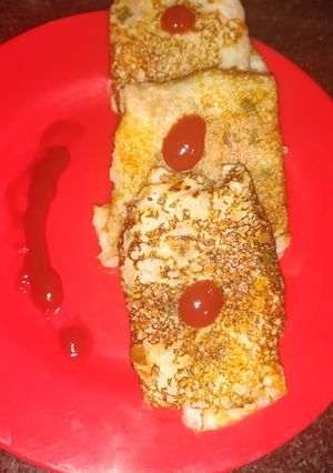 A picture of Suji dosa patties.