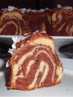 Una foto de Torta Marmolada de: chocolate, canela, vainilla y coco