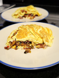 Una foto de Tortilla francesa rellena