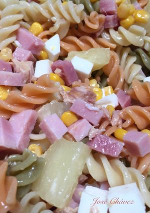 Foto principal de Ensalada de Pasta Tricolor