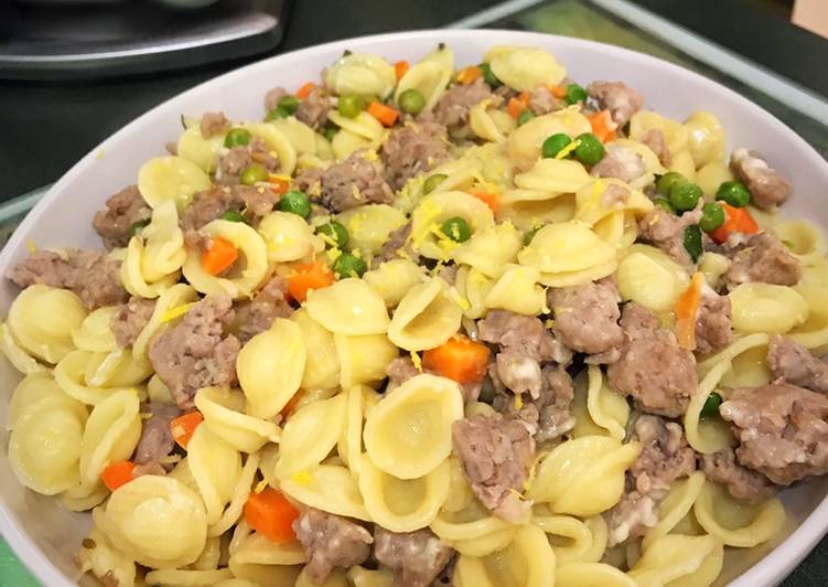 Recipe: Yummy Italian Sausage with Orecchiette