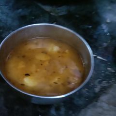 A picture of Aloo tamatar.