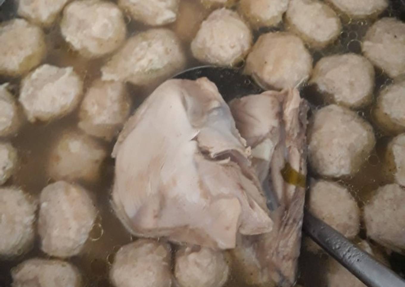 Bakso ayam dan sop ayam jahe