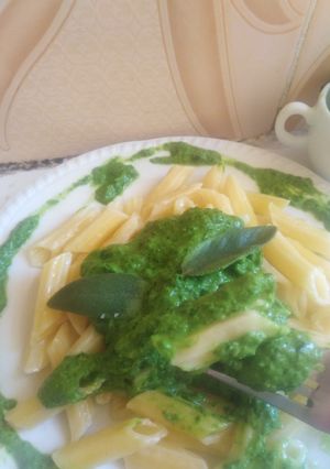 صورة لوصفة معكرونة بصوص البيستو